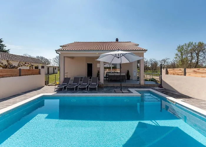 House Karla Villa Zara