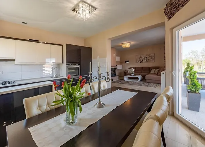 House Karla Villa